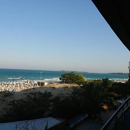 Lejlighed Sianie в центъра на слънчев бряг, само на няколко крачки от плажа *