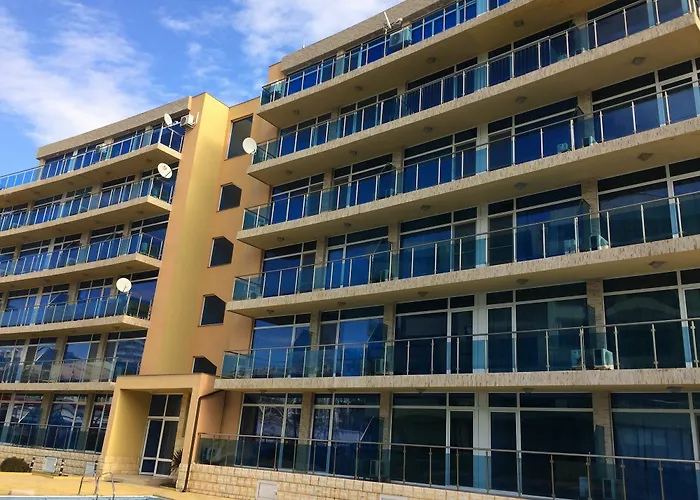 Sianie в центъра на слънчев бряг, само на няколко крачки от плажа *